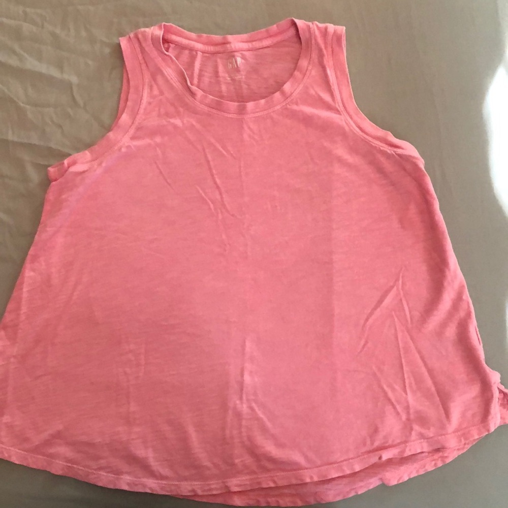 Gap Tank Easy Tee